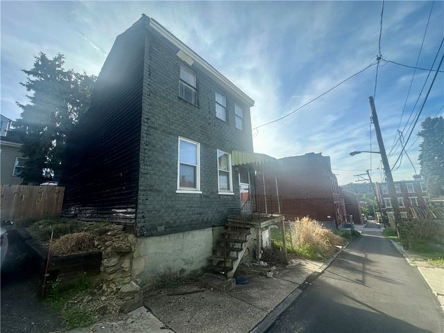 251 37th St, Lawrenceville, PA 15201