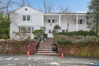 395 Highview Road, Englewood, NJ 07631
