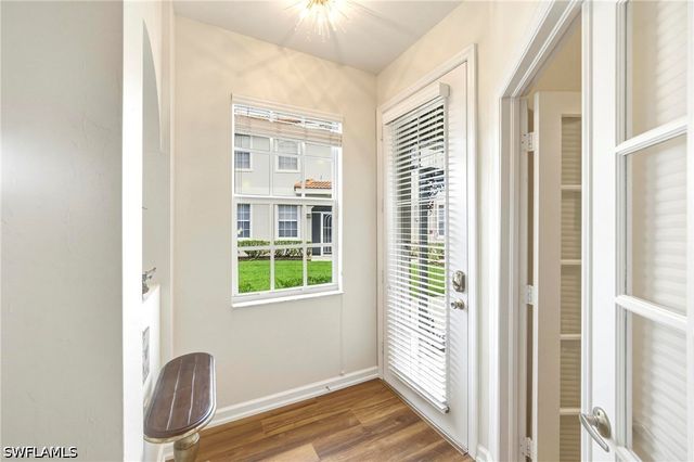 3053 Driftwood WAY 3907, Naples, FL 34109