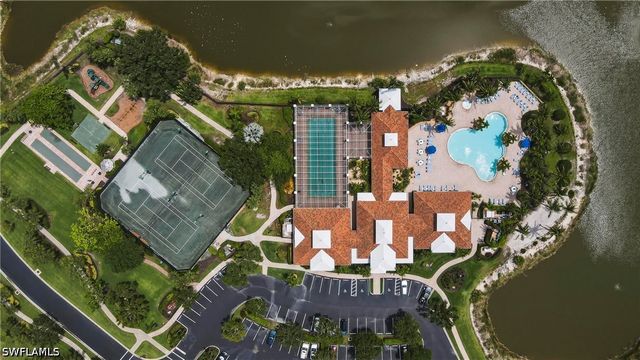 3053 Driftwood WAY 3907, Naples, FL 34109