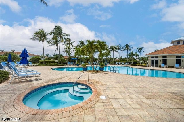 3053 Driftwood WAY 3907, Naples, FL 34109