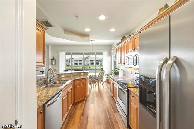 3053 Driftwood WAY 3907, Naples, FL 34109
