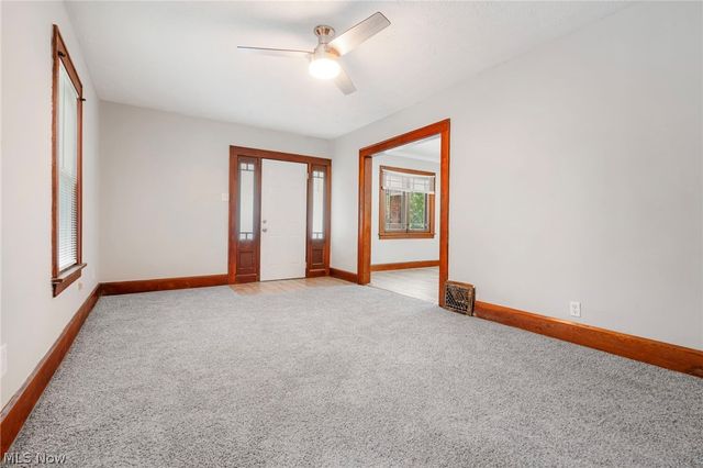 163 W Market Street, Alliance, OH 44601