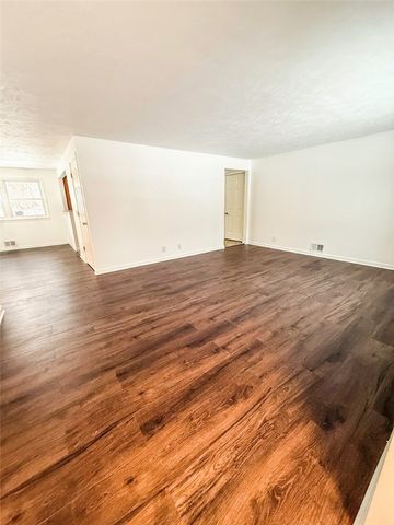 29 Saddlehorn Drive, Greece, NY 14626