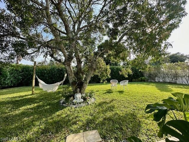1282 Illinois DR, Naples, FL 34103