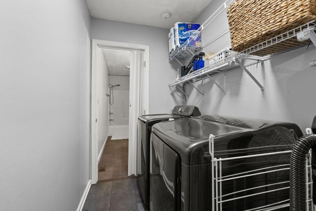 633 Pleasant Hill Drive, Harrodsburg, KY 40330