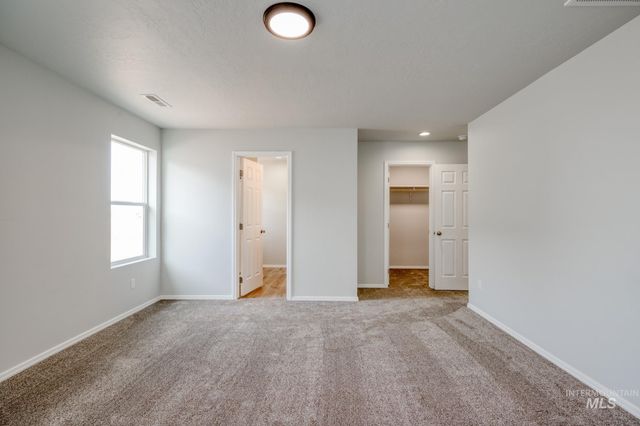 3150 S Maple Ranch Way, Nampa, ID 83686