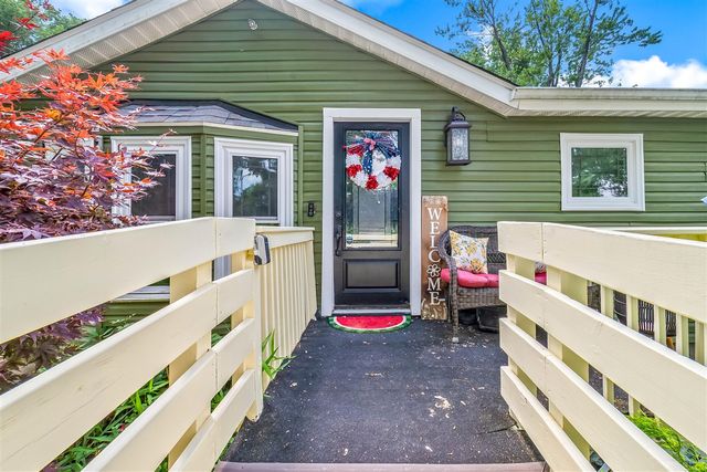 22 Morry Street, Hillsdale, MI 49242