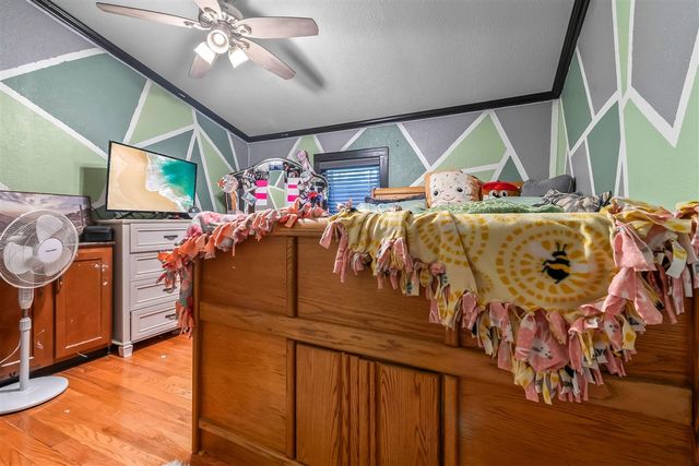 22 Morry Street, Hillsdale, MI 49242