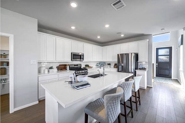 9630 Poinsettia Haven Lane, Richmond, TX 77407
