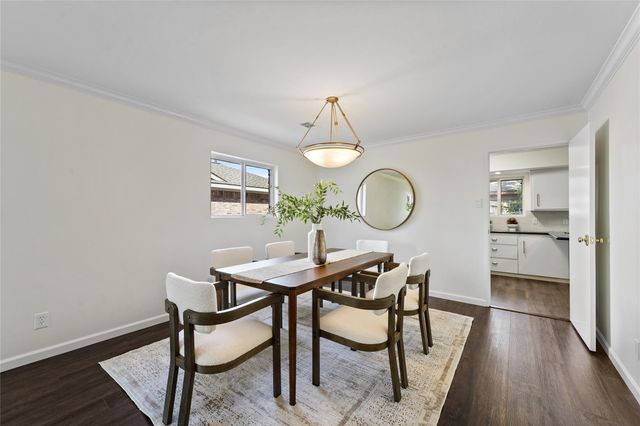 5830 Yarwell Drive, Houston, TX 77096