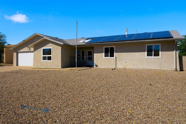 4001 La Frente Court SE, Rio Rancho, NM 87124
