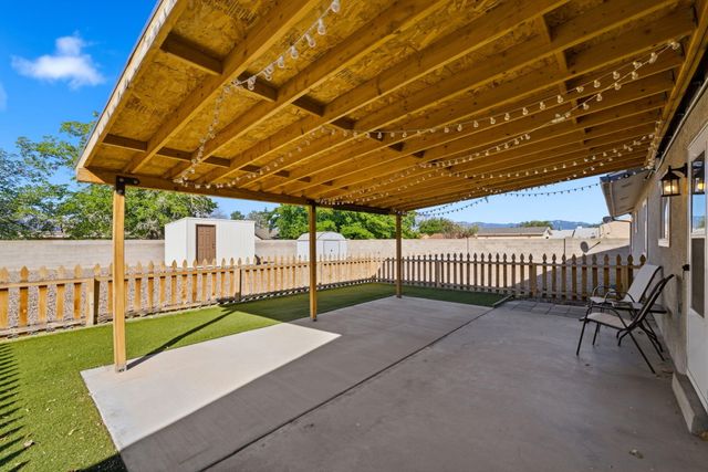 4001 La Frente Court SE, Rio Rancho, NM 87124