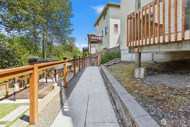 4206 S 137th Street, Tukwila, WA 98168