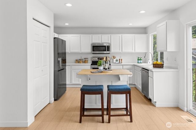 4206 S 137th Street, Tukwila, WA 98168