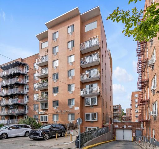 13987 35th Avenue 6B, Flushing, NY 11354