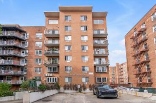 13987 35th Avenue 6B, Flushing, NY 11354