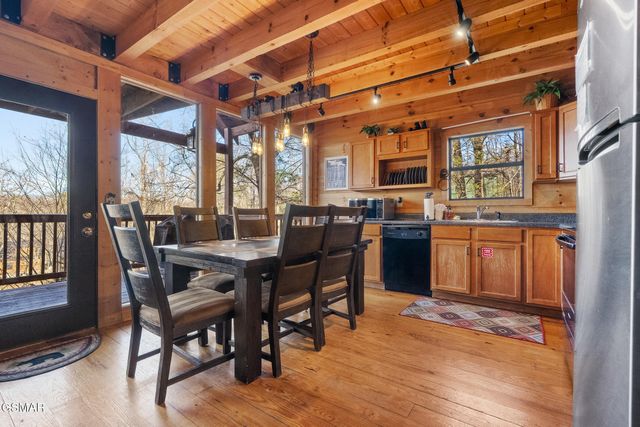 1322 Ridgefield Drive, Sevierville, TN 37876