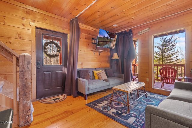 1322 Ridgefield Drive, Sevierville, TN 37876