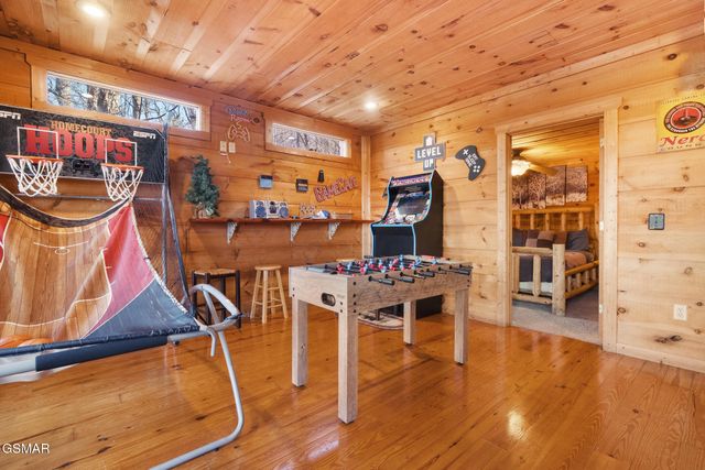 1322 Ridgefield Drive, Sevierville, TN 37876