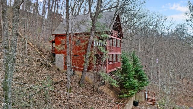 1322 Ridgefield Drive, Sevierville, TN 37876