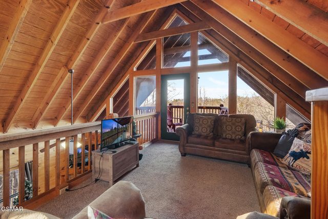 1322 Ridgefield Drive, Sevierville, TN 37876