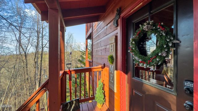 1322 Ridgefield Drive, Sevierville, TN 37876