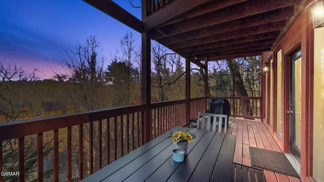 1322 Ridgefield Drive, Sevierville, TN 37876
