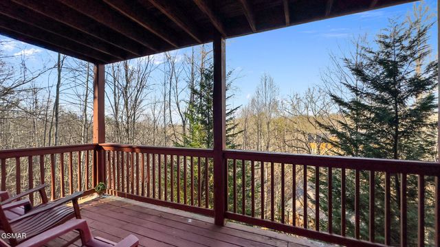 1322 Ridgefield Drive, Sevierville, TN 37876