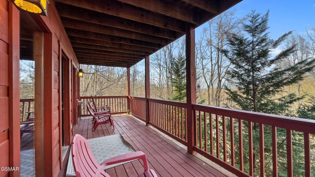 1322 Ridgefield Drive, Sevierville, TN 37876