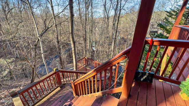 1322 Ridgefield Drive, Sevierville, TN 37876