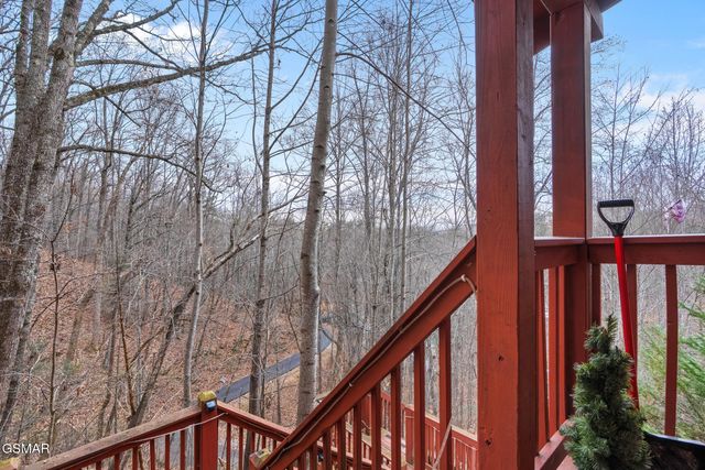 1322 Ridgefield Drive, Sevierville, TN 37876