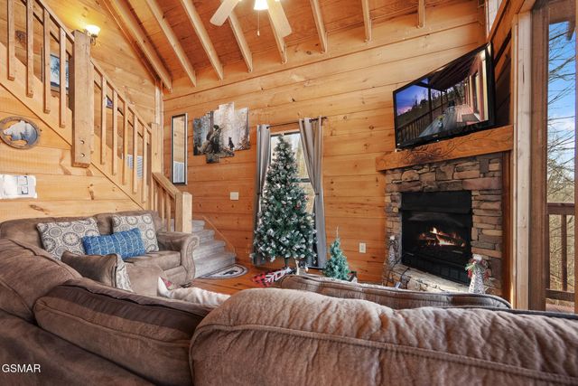 1322 Ridgefield Drive, Sevierville, TN 37876