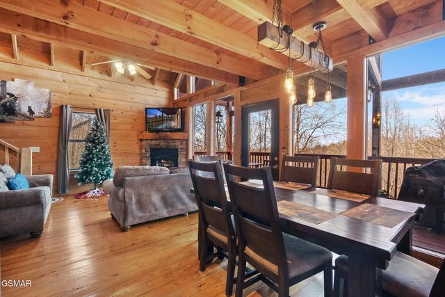 1322 Ridgefield Drive, Sevierville, TN 37876