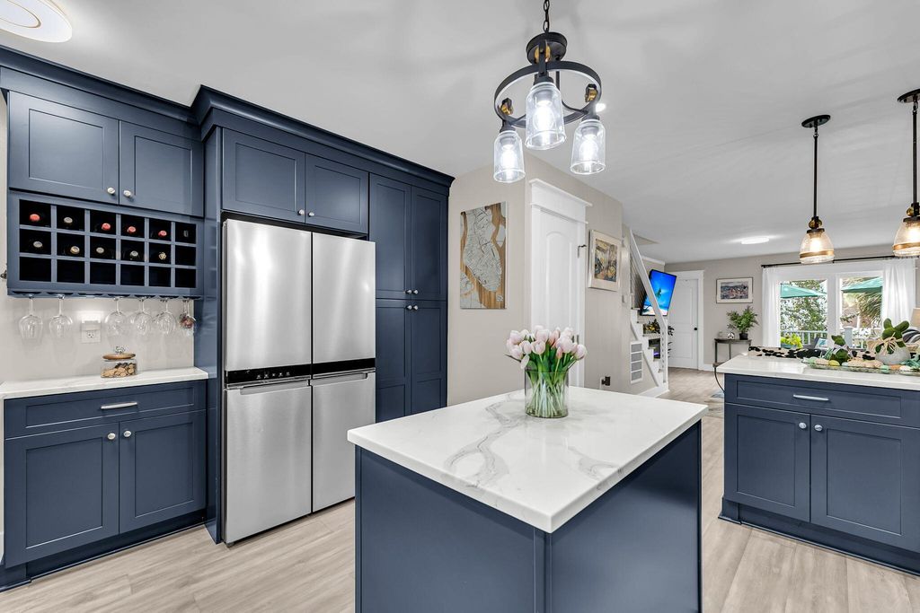 Image 25 of property listing at 9 1/2 Halsey Street, Charleston, SC 29401