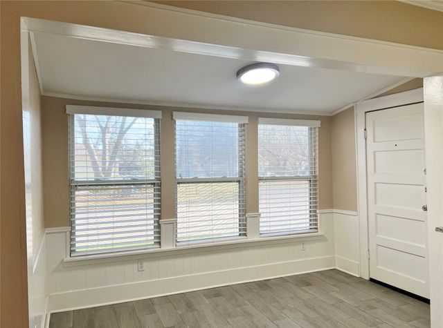 201 Kirksey Street, Waxahachie, TX 75165