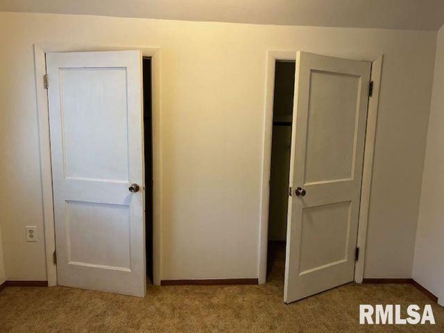 1212 S 22ND Street, Quincy, IL 62301