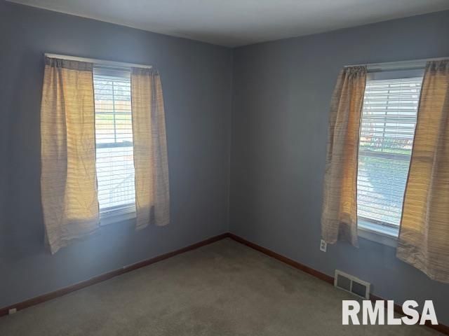 1212 S 22ND Street, Quincy, IL 62301