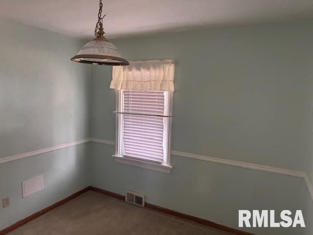 1212 S 22ND Street, Quincy, IL 62301