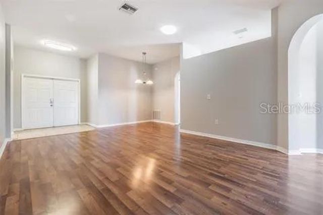 7637 MERCHANTVILLE CIRCLE, Zephyrhills, FL 33540