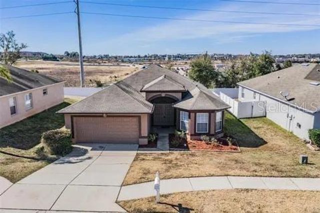 7637 MERCHANTVILLE CIRCLE, Zephyrhills, FL 33540