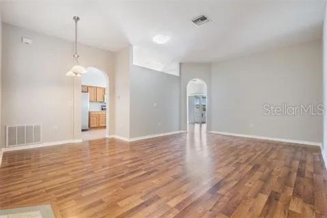 7637 MERCHANTVILLE CIRCLE, Zephyrhills, FL 33540