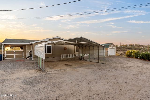 1260 S 325th Avenue, Wickenburg, AZ 85390