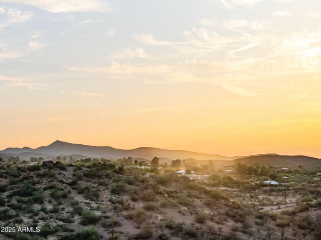 1260 S 325th Avenue, Wickenburg, AZ 85390