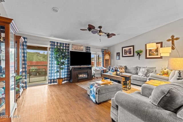 1260 S 325th Avenue, Wickenburg, AZ 85390