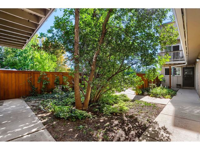 1609 Cottonwood Dr 2, Louisville, CO 80027