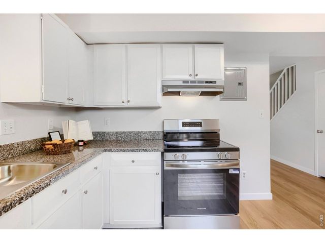 1609 Cottonwood Dr 2, Louisville, CO 80027