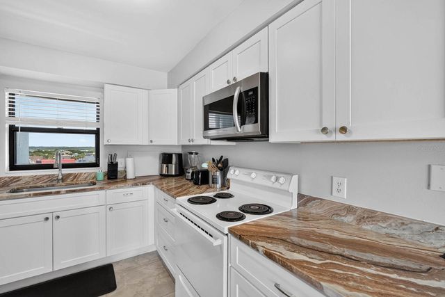 3180 OCEAN SHORE BOULEVARD 510, Ormond Beach, FL 32176