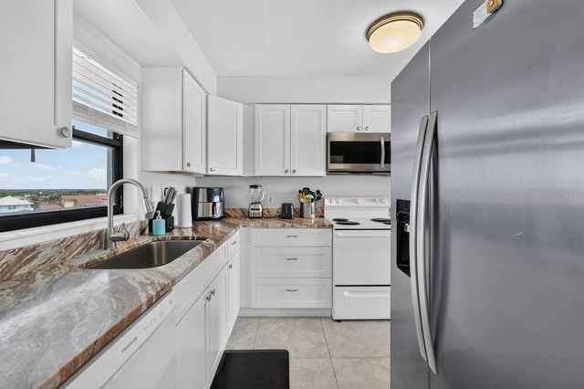3180 OCEAN SHORE BOULEVARD 510, Ormond Beach, FL 32176