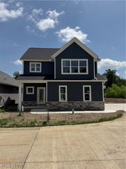 7911 Brushwood Lane, Concord Twp, OH 44077